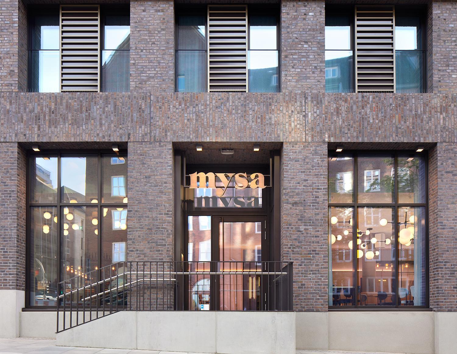 Novotel Hamburg Central Station Exterior photo